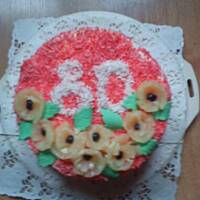 owocowy  tort  z  bitej  śmietany