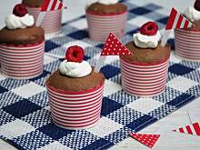 Fot. MIENTA, Muffinki murzynki z malinami