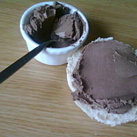 Serek o smaku czekoladowym - proste śniadanie