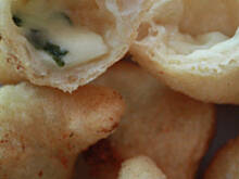 Fot. Ola in the kitchen, Pierożki z mozzarellą i bazylią