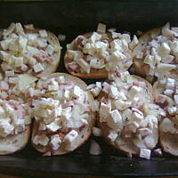 zapiekanki na chlebie