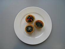 Fot. Bonduelle, Przepisy na przekąski ze Szpinaku 1000 liści Bonduelle z wykorzystaniem gotowych form z ciasta fra