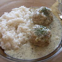 Pulpeciki/klopsiki w sosie koperkowym