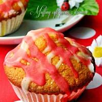 Muffiny cytrynowe z dżemem malinowym