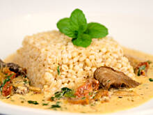 Fot. Wkn, Sos grzybowo śmietanowy do pęczaku