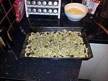 Fot. Ewciaa, Pyszna pizza z gyrosem, ananasem, pieczarkami i serem (hawajska)