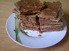 Fot. carolotta, domowy batonik karmelowy Daim - chrupiący, toffi