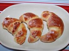 Fot. ktosik, Drożdżowe rogaliki z marmoladą