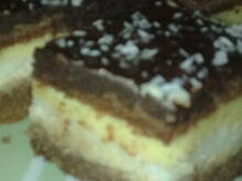 Fot. WYTWORNA, kokosowo - kakaowy z masą serową