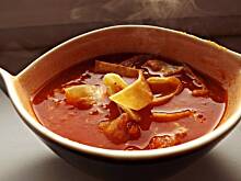 Fot. Luelle, Aztecka zupa ze smażoną tortillą