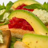 Eleganckie grzanki z awokado