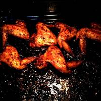 Pikantne orientalne skrzydełka