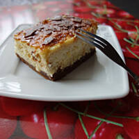 Sernik na mleku skondensowanym i spodzie z brownie