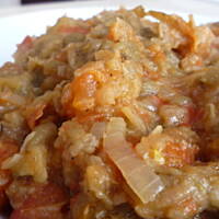 pasta z bakłażana, cebuli i pomidorów