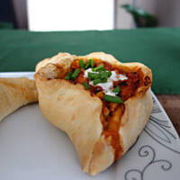 Łódeczki Tureckie z farszem z kurczaka