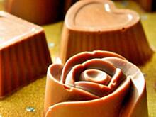 Fot. Mloda, Czekoladki z masłem orzechowym