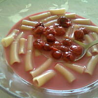 zupa owocowa - wiśniowa z makaronem