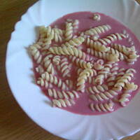 zupa owocowa - wiśniowa z makaronem