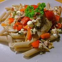 Kurczak pieczony pod pierzynką z fety