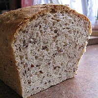 Chleb z ziarnami