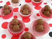 Fot. olusia23, Czekoladki z nadzieniem kokosowym