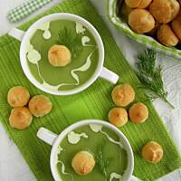 Krem z zielonego groszku z rukolą i domowym groszkiem ptysiowym