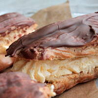 Eklerki z masą budyniową