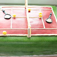 Tortowy kort dla Adriana