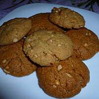 Kruche ciasteczka z masła orzechowego