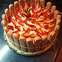 Tort Czekoladowo - Kajmakowy