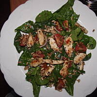 Sałatka ze świeżego szpinaku