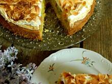 Fot. Madziulka;), Babcine ciasto rabarbarowe z bezą