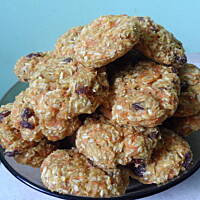 Ciasteczka marchewkowe z kaszy jaglanej