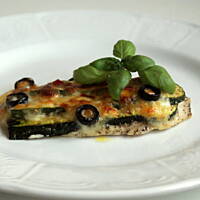 Zapiekane piersi kurczaka z grillowaną cukinią i mozzarellą