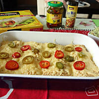 Enchiladas z nutą korzenną i salsą guacamole