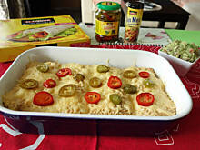 Fot. anekbu, Enchiladas z nutą korzenną i salsą guacamole