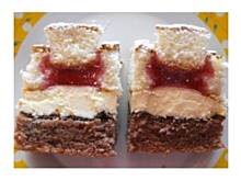 Fot. nikola2005, Biszkopt z masa serową i galaretką