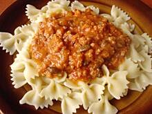 Fot. baryz1, Makaron z sosem mięsno -pomidorowym