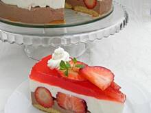 Fot. olusia23, Sernik na zimno z truskawkami