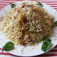 Makaron z niespodzianką (Seffa medfouna)