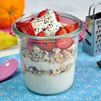 Warstwowe śniadanie