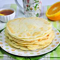 Ryżowo-kokosowe naleśniki z sosem pomarańczowym