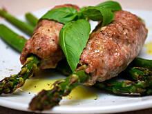 Fot. katy12, Kotleciki nadziane szparagami