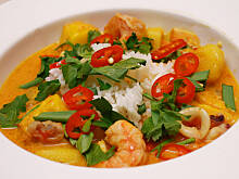 Fot. katy12, Curry z krewetkami i mango