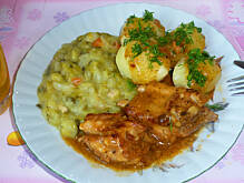 Fot. Mama - Różyczki, Soczyste żeberka w krótkim sosie