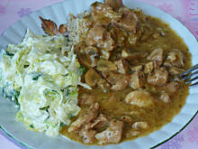 Fot. Mama - Różyczki, Karkówka duszona z pieczarkami