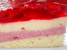 Fot. nikola2005, Ciasto z kaszą manną i owocami