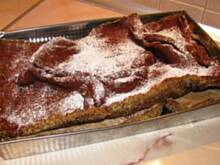 Fot. marta998, Czarna karpatka z wiśniami