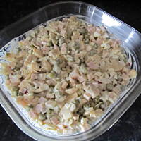 Salatka z marynowanymi pieczarkami