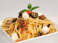 Fot. Wkn, Tuńczykowe bistro spaghetti pomodore